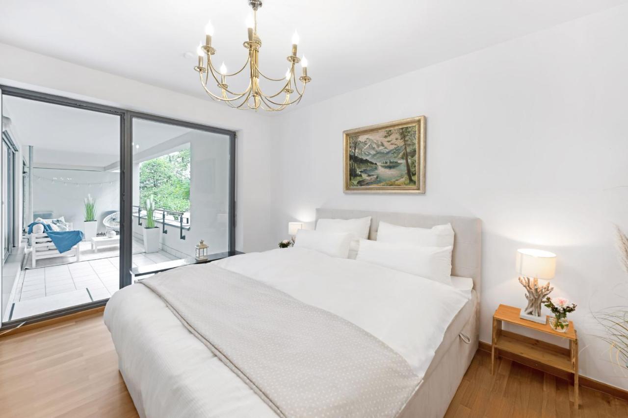 Zwei Zimmer Wohnung Im Stadtzentrum Mit Tiefgaragenplatz มิวนิก ภายนอก รูปภาพ